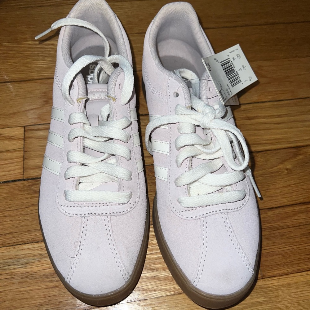 Adidas Shoes-NWT✨